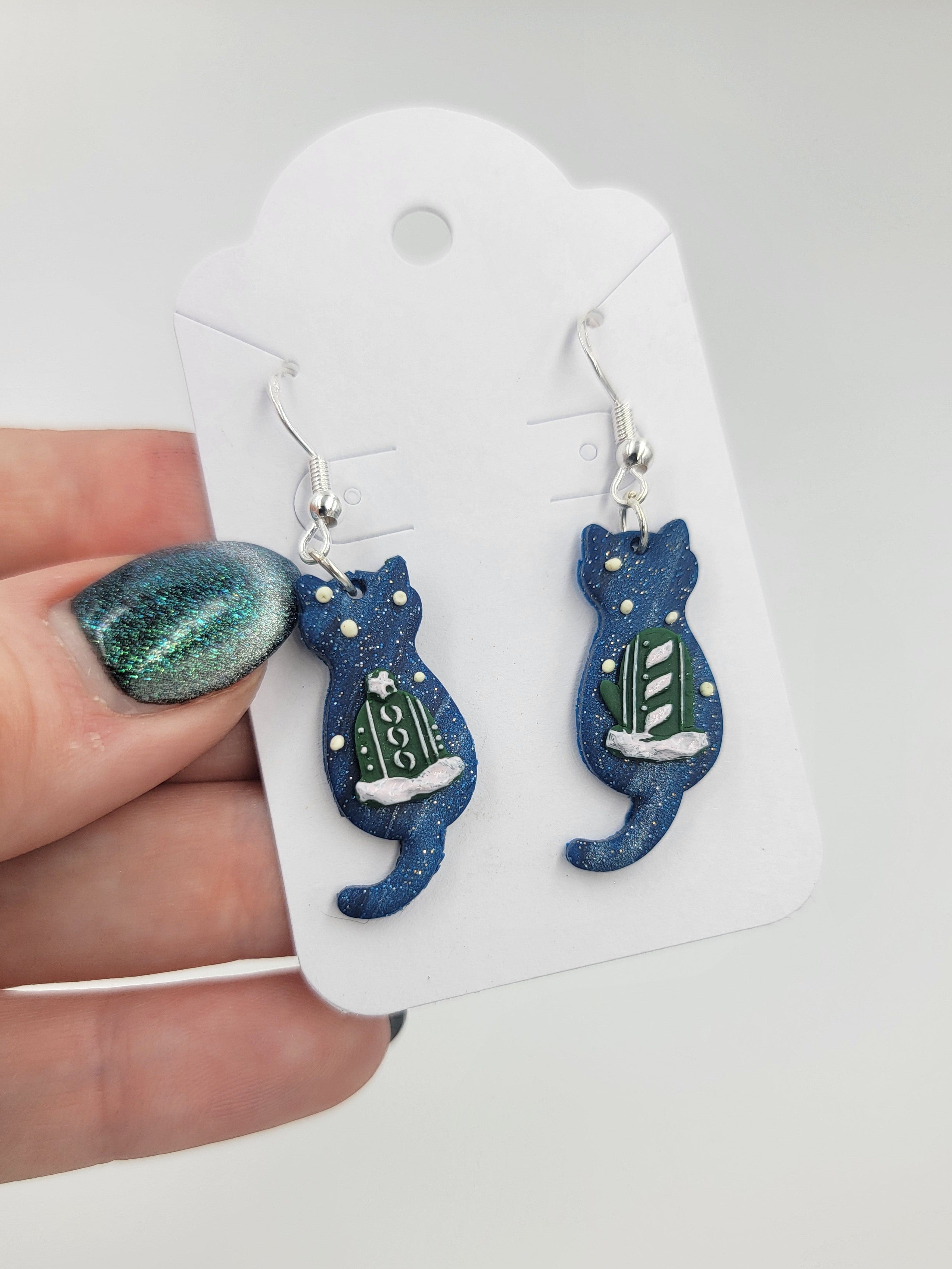 Christmas Cat Earrings - Dark Blue Christmas Cat and Mittens