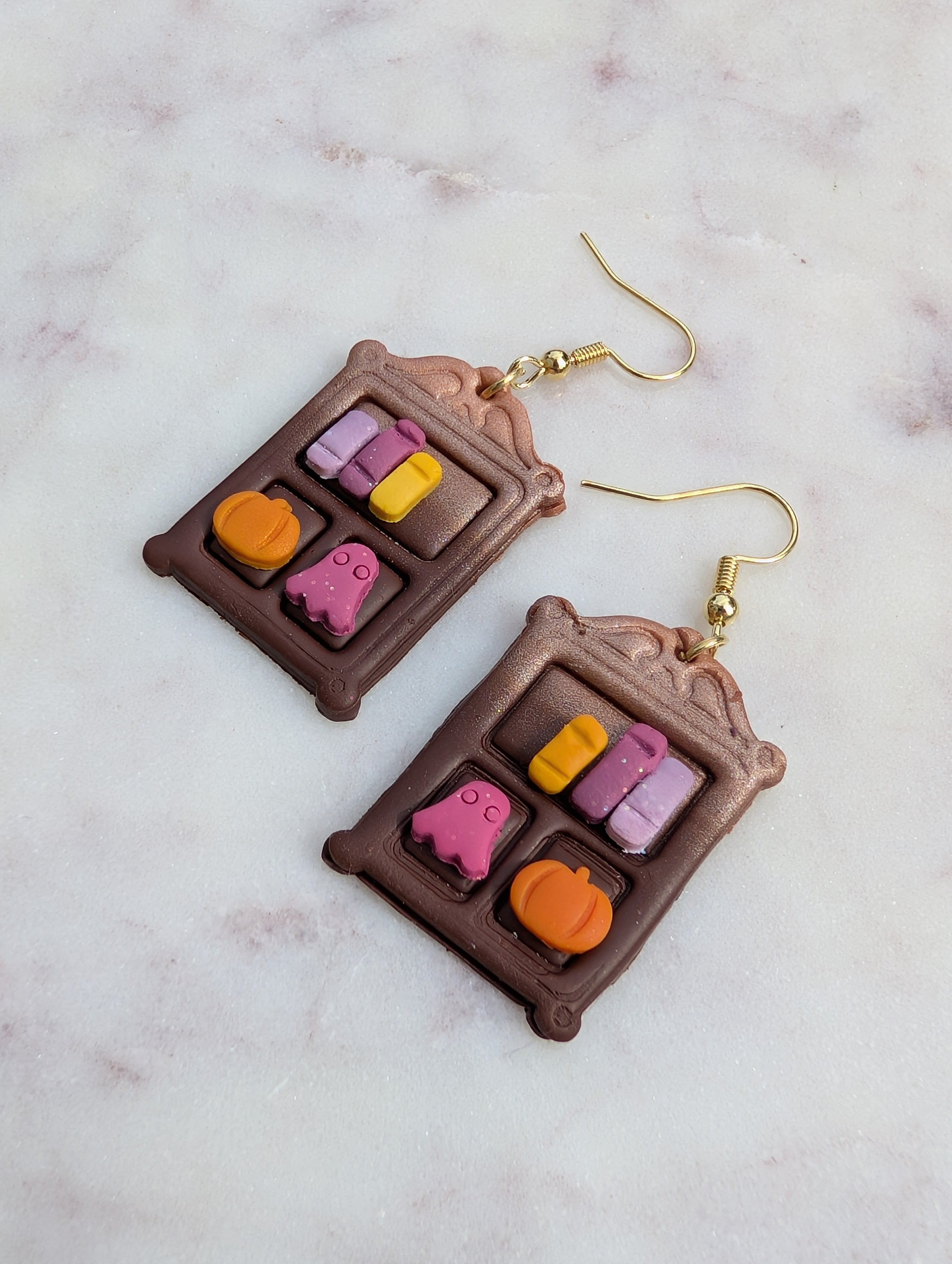 Ombre Fall Bookshelf Drop Earrings